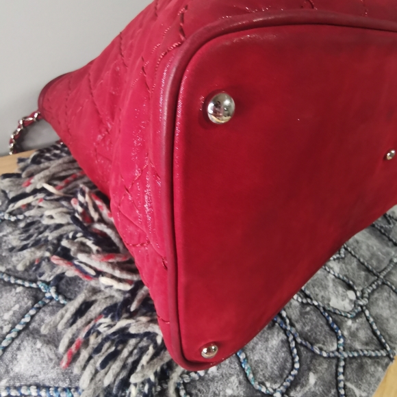 (Sold)100% Authentic Channel Lamb Skin Tote, Crossbody In Red - Picture 13 of 16